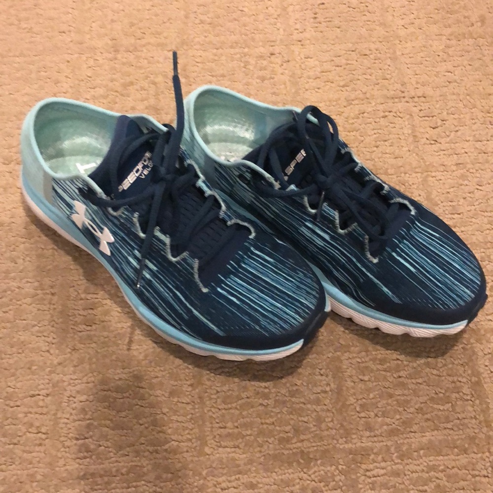 Under armor tennis shoes